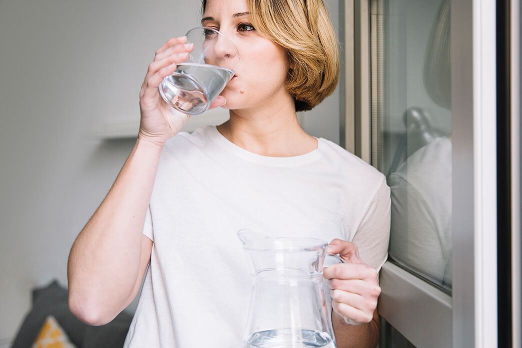 Kolloidales Silberwasser kann getrunken werden um Beschwerden zu lindern